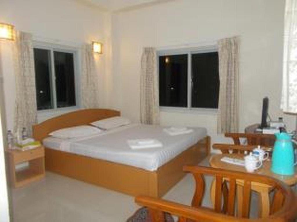 Alliance Resort Hotel Chaung Thar Екстер'єр фото
